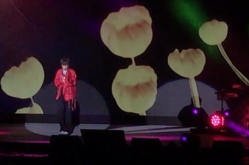 许嵩南京演唱会,音乐之旅，心灵共鸣之夜”
